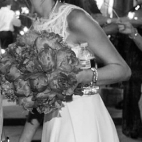 Bebe - Picture 6 of 6